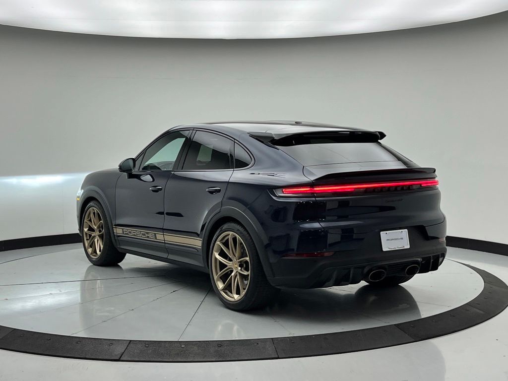 Thumbnail: 2024 Porsche  - 3