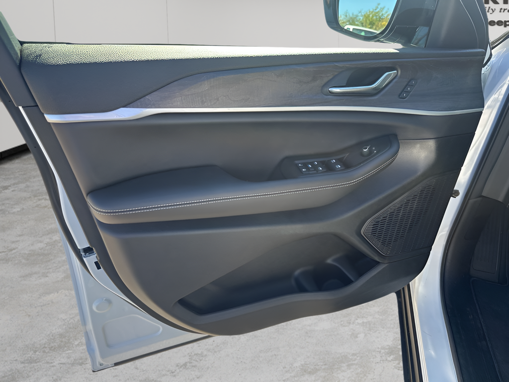 New Car 2025 Jeep Grand Cherokee  Limited For Sale Under $60,000 In Austin, Texas