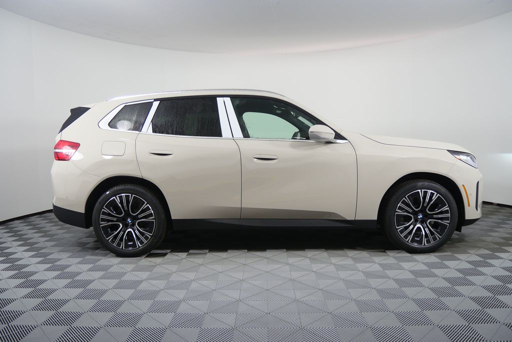Thumbnail: 2026 BMW X3 - 2