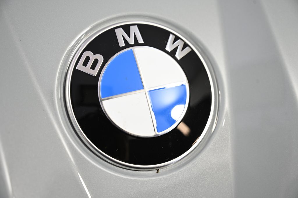 Thumbnail: 2025 BMW X3 - 13