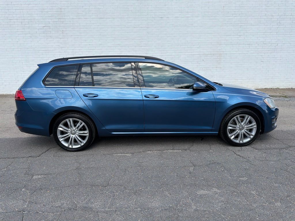 Silk Blue Metallic 2015 Volkswagen Golf SportWagen TDI SE Wagon Front-Wheel Drive 6-Speed Dual Clutch