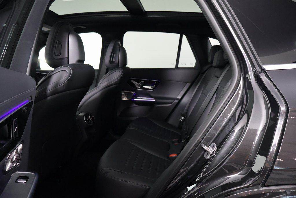 Thumbnail: 2026 Mercedes-Benz GLC - 6