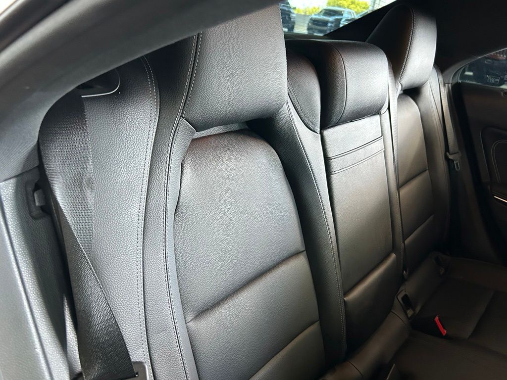 Used 2019 Red Mercedes-Benz CLA 250 image 37