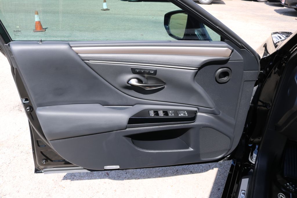 Used 2024 Black Lexus 350 F Sport image 11
