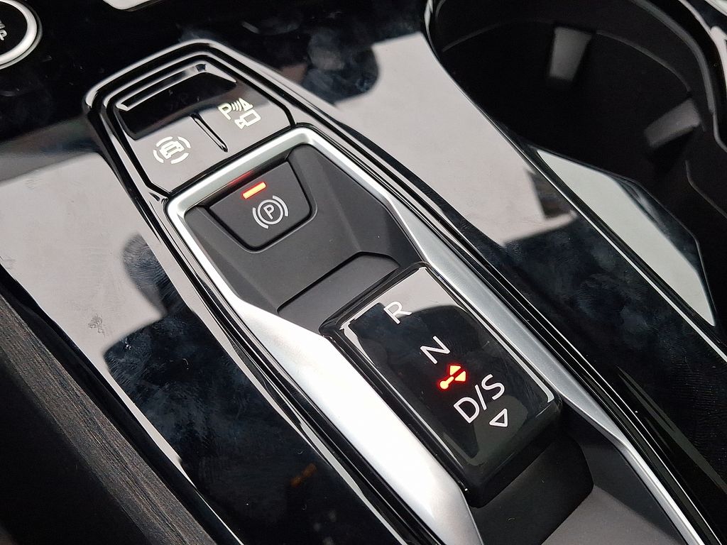 Thumbnail: 2025 Audi A5 - 12