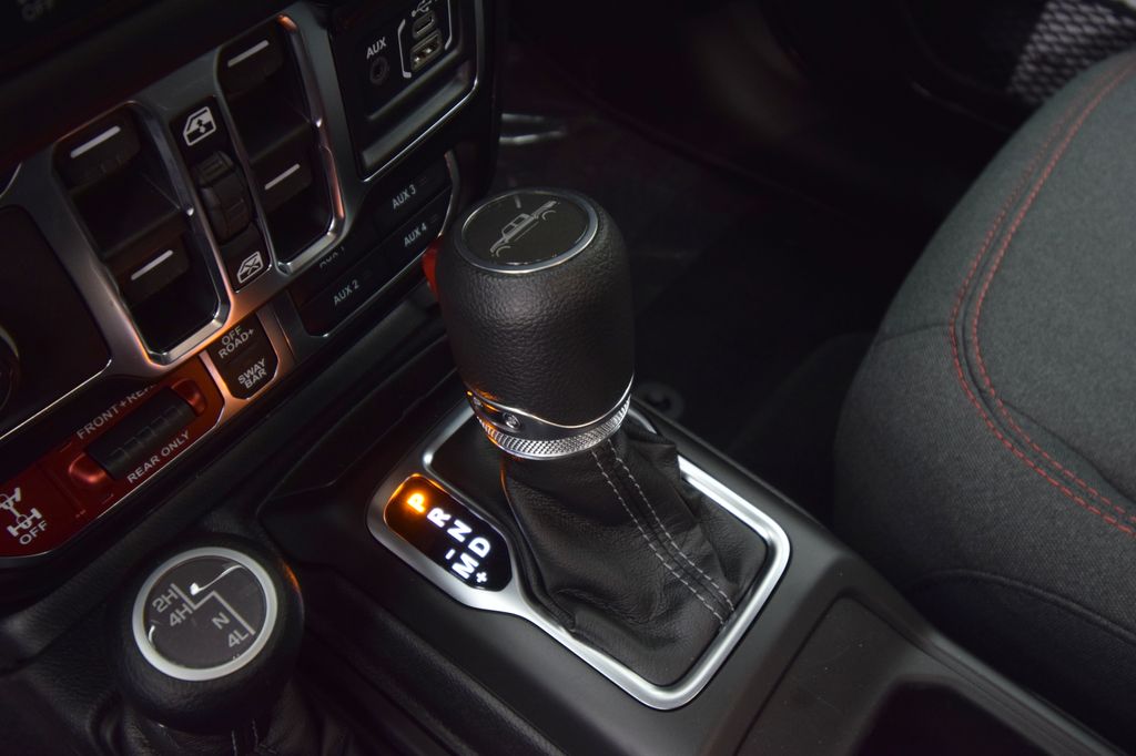 new 2026 Jeep Gladiator car, priced at $53,725