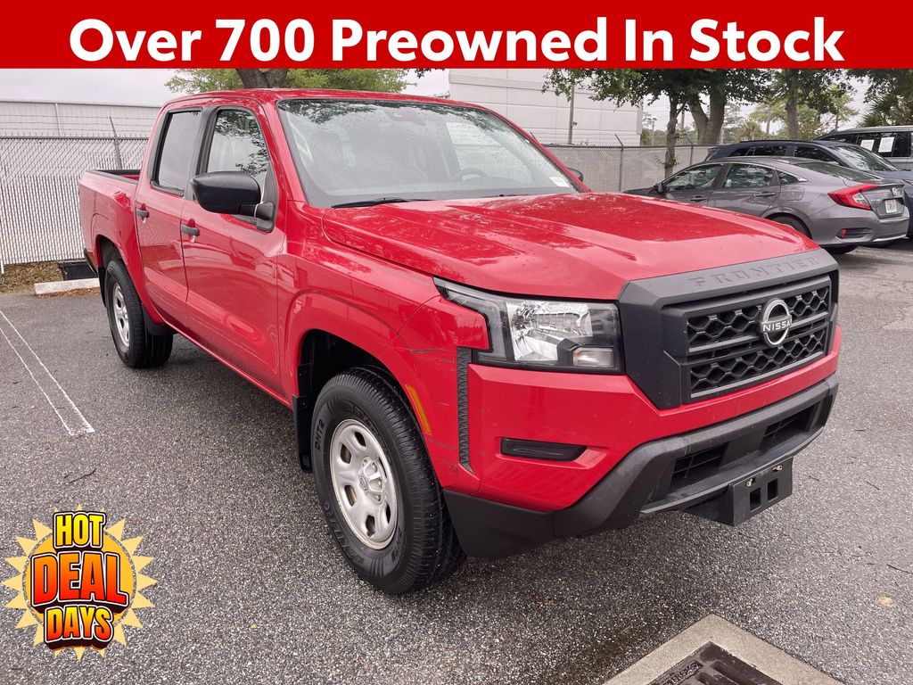2022 Nissan Frontier S Crew Cab 4x4's photo