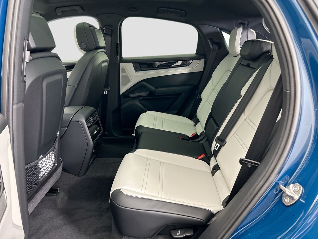 Thumbnail: 2026 Porsche  - 19