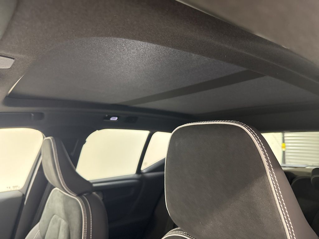 New 2026 Blue Volvo B5 Ultra Black Edition image 16
