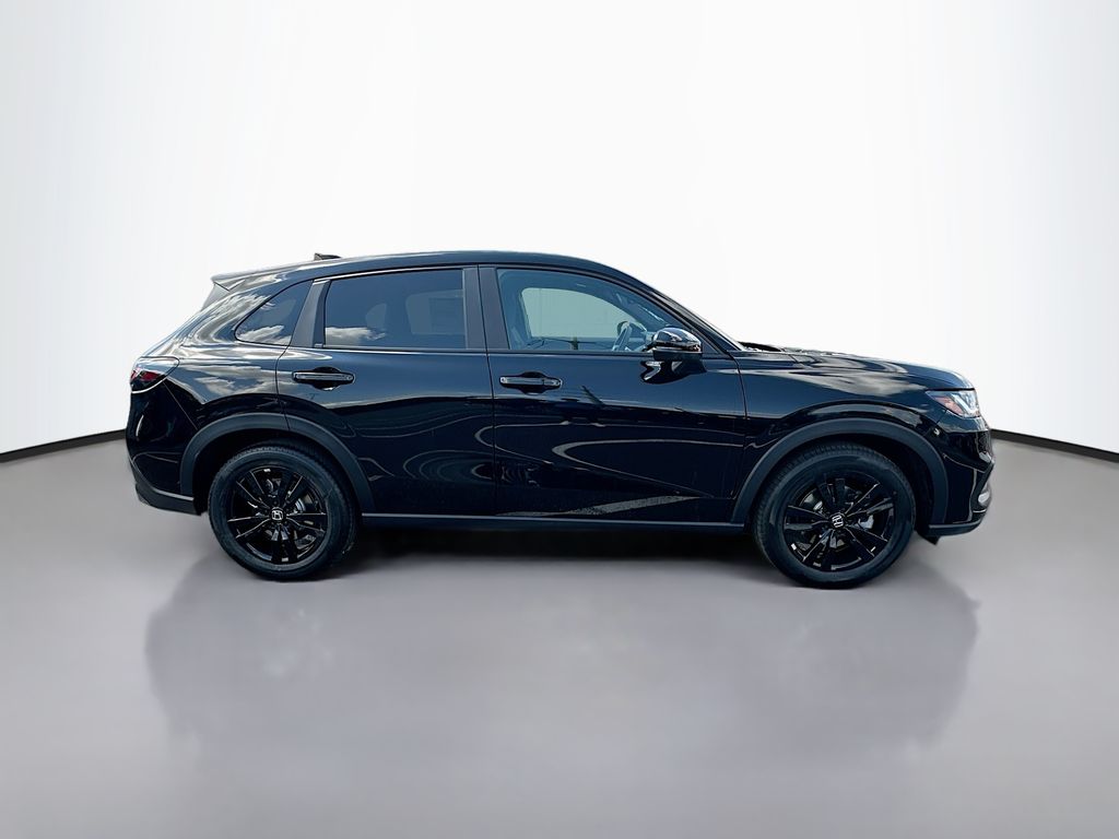 Thumbnail: 2026 Honda HR-V - 4