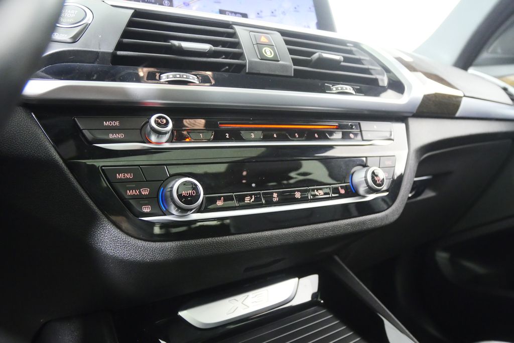 Thumbnail: 2019 BMW X3 - 24