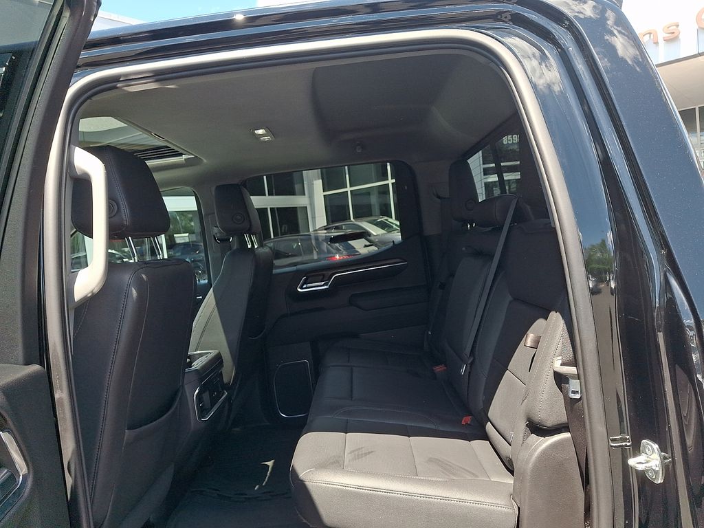 Thumbnail: 2023 GMC Sierra 1500 - 10