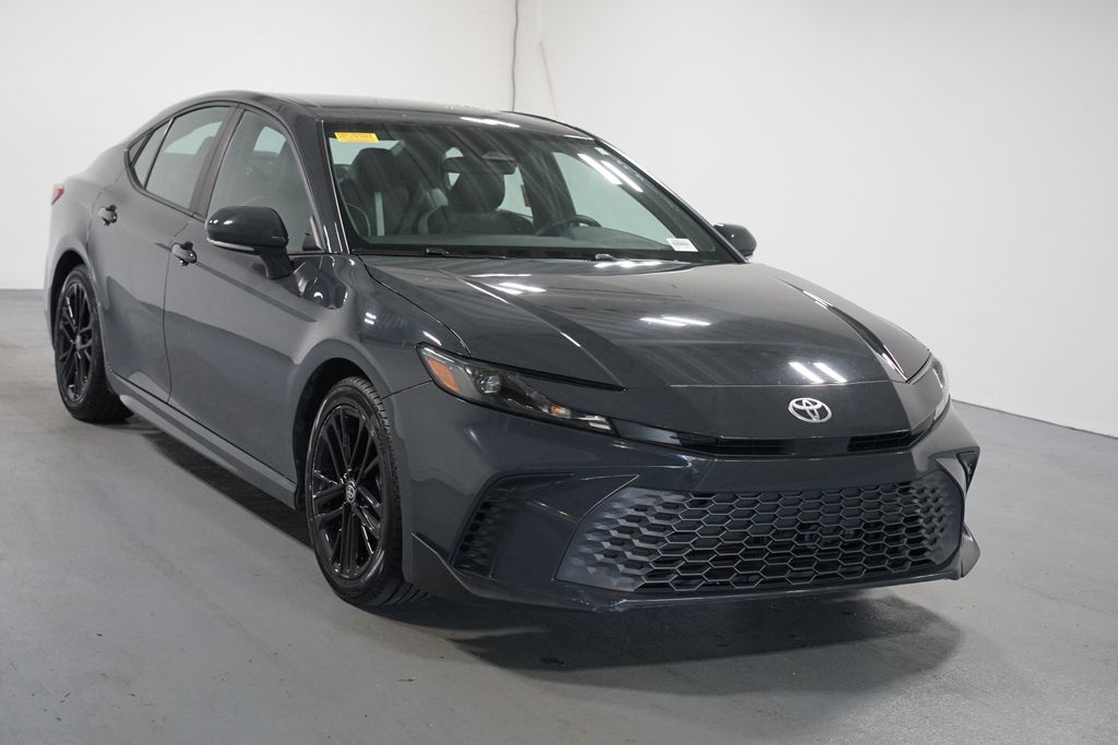 Thumbnail: 2025 Toyota Camry - 3
