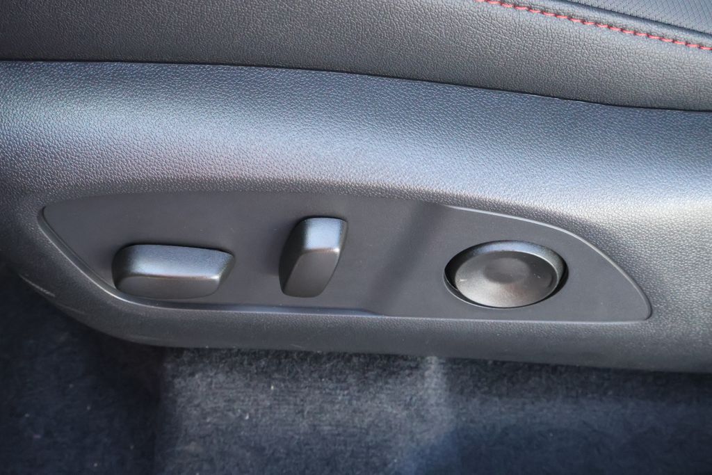 Thumbnail: 2026 Chevrolet Traverse - 17