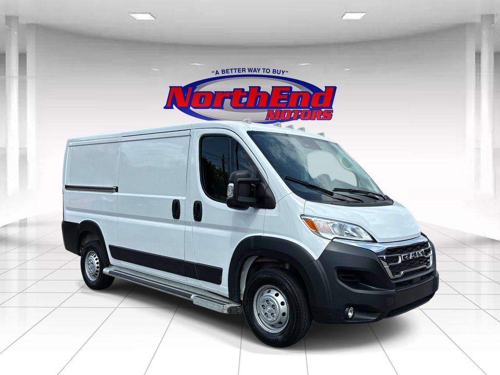 Bright White Clearcoat 2025 RAM ProMaster Van Front-Wheel Drive 9-Speed Automatic