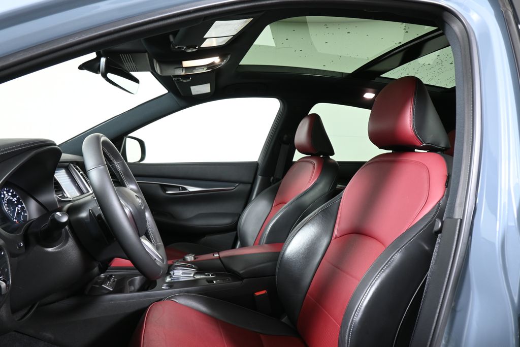 Thumbnail: 2023 INFINITI QX50 - 15