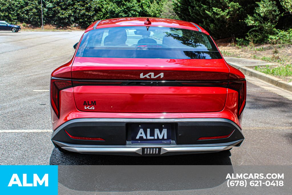 Used 2025 Red Kia LXS image 10