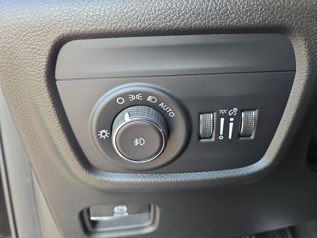 Used 2021 Jeep Grand Cherokee L For Sale in Fort Wayne, IN