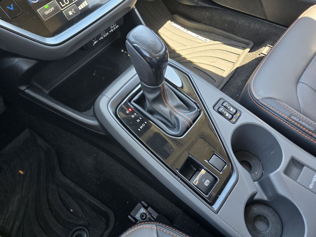 2024 Subaru Crosstrek Limited White at EAG Ford Navasota