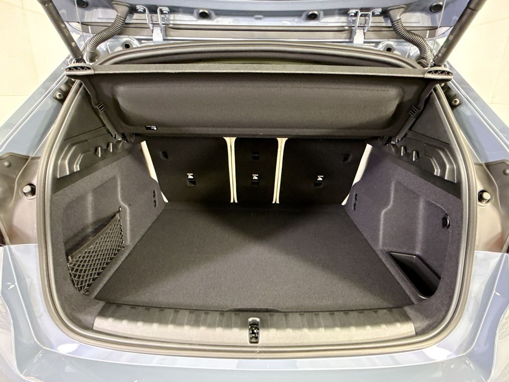 Thumbnail: 2026 BMW X1 - 27