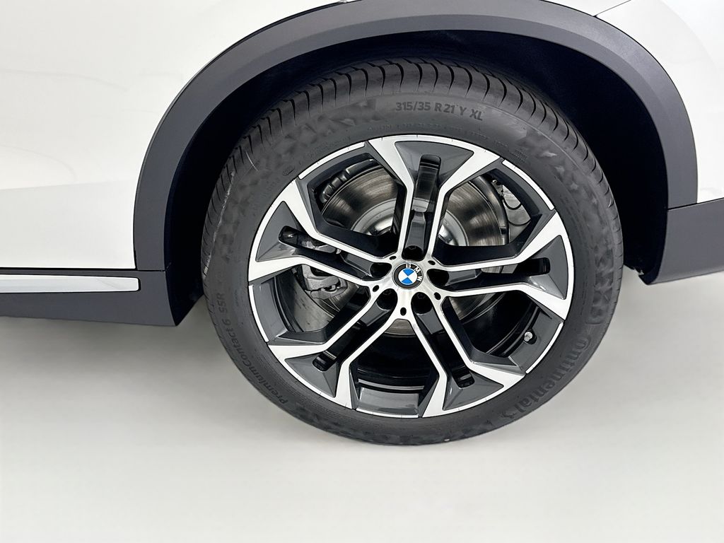 Thumbnail: 2026 BMW X5 - 30