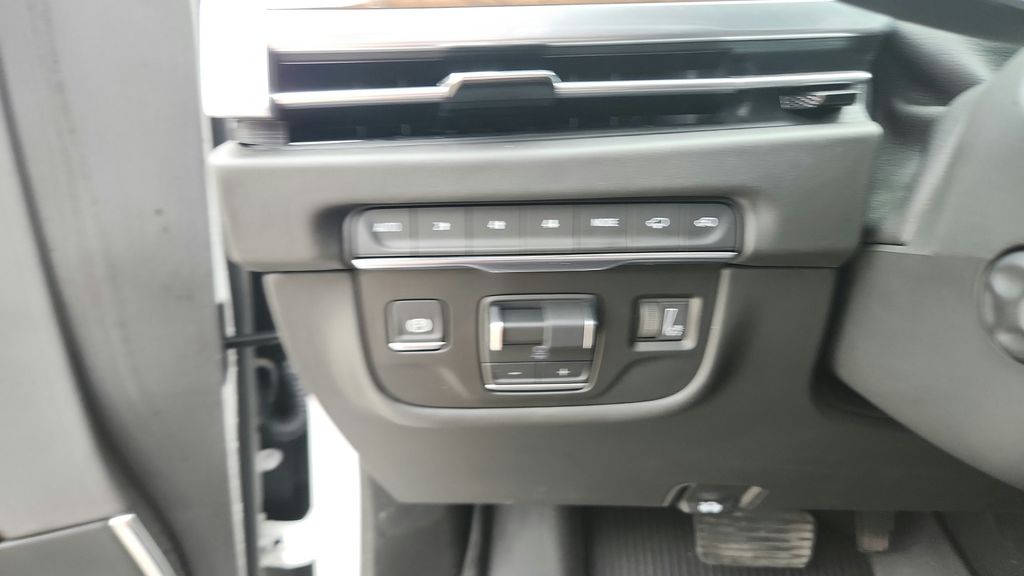 2025 Cadillac Escalade