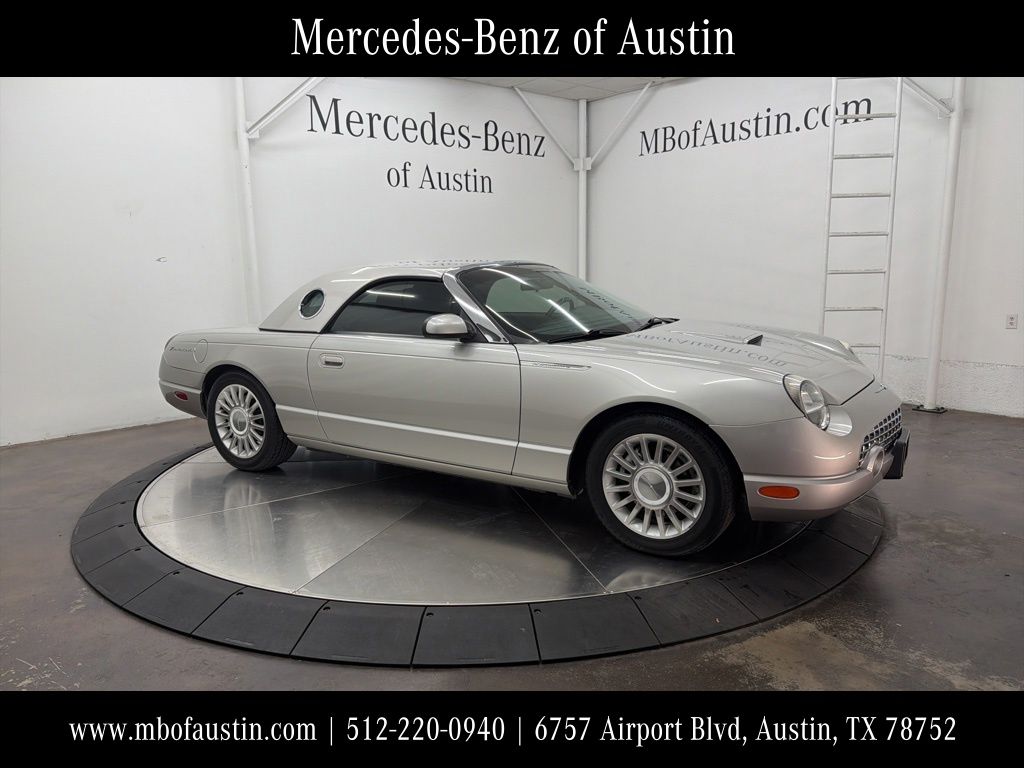 2005 Ford Thunderbird Deluxe RWD