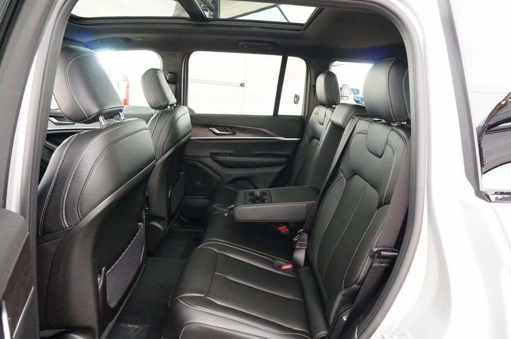 New Car 2025 Jeep Grand Cherokee  Limited For Sale Under $50,000 In Weatherford, Texas