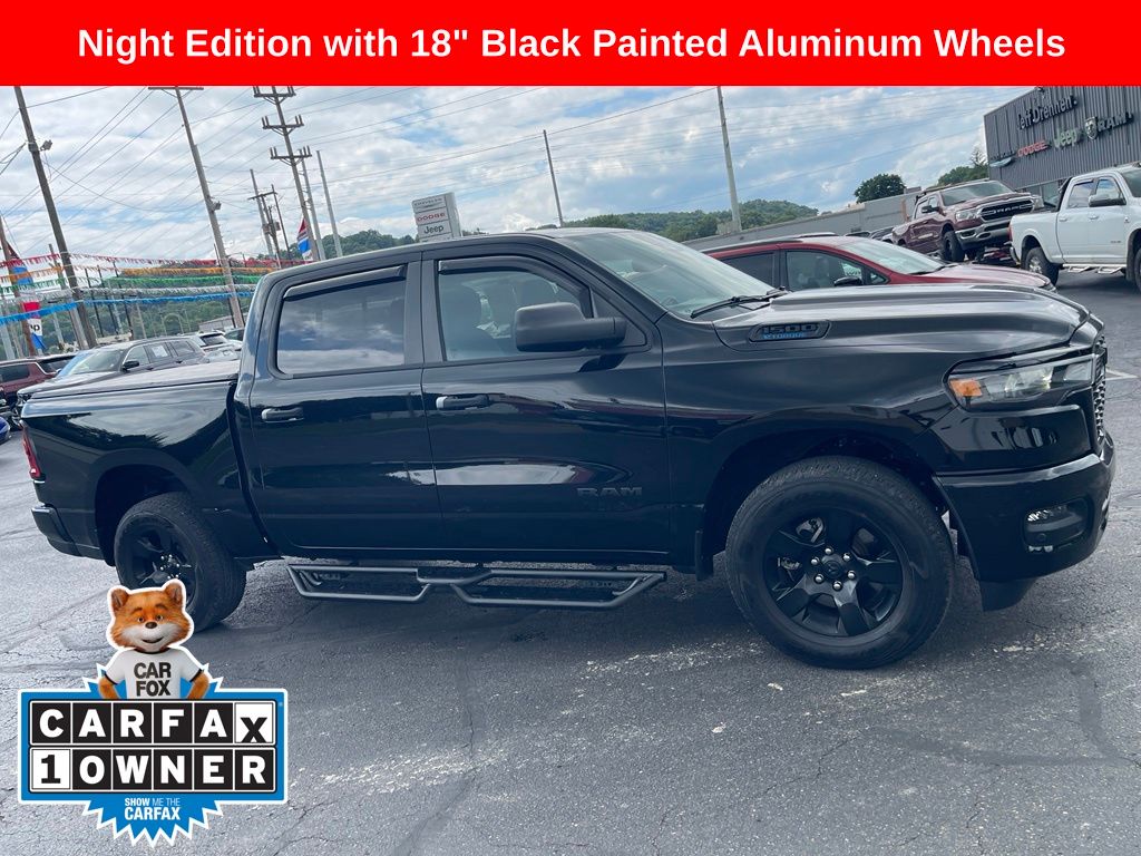 Diamond Black Crystal Pearlcoat 2025 RAM 1500 Pickup Truck Four-Wheel Drive 8-Speed Automatic