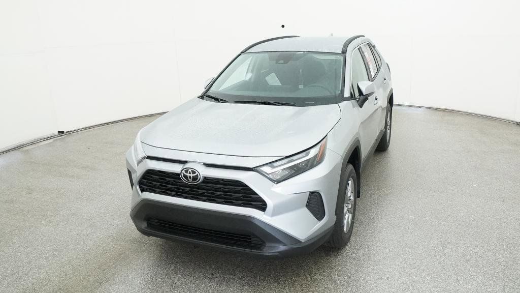 Thumbnail: 2025 Toyota RAV4 - 17