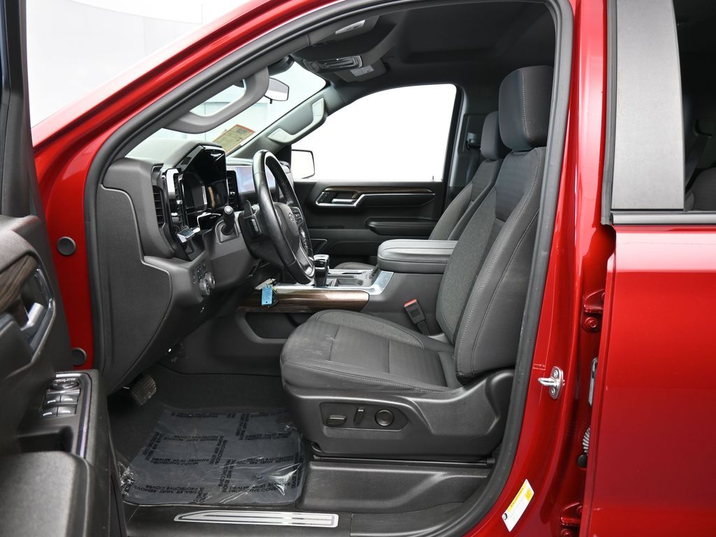 Used 2024 Radiant Red Tintcoat Chevrolet LT Trail Boss image 11