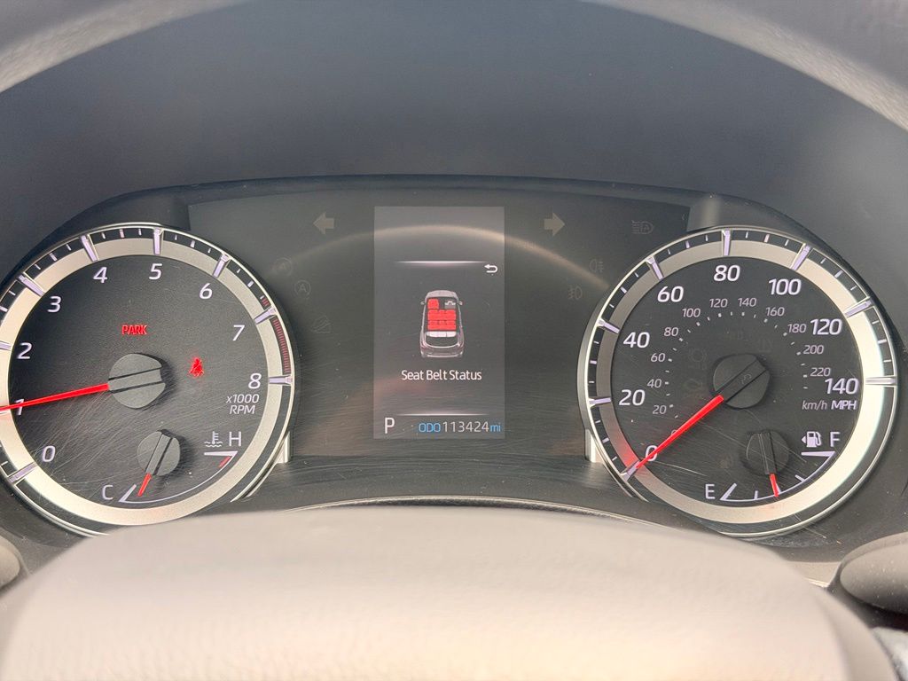 2021 Toyota Highlander L Celestial Silver Metallic - Jim Hudson Acura - Image 32