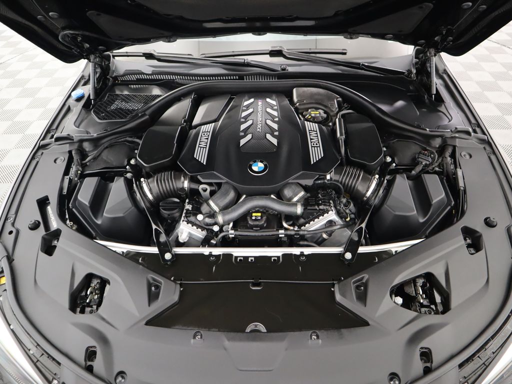2023 BMW 8 Series M850i xDrive 28