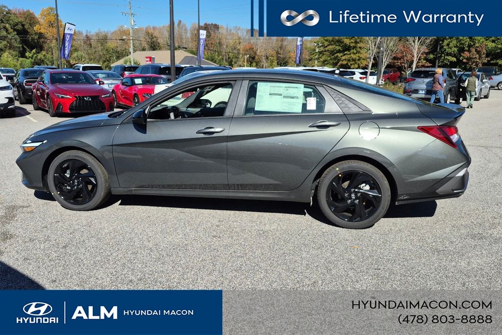 New 2026 Gray Hyundai SEL Sport Plus image 12