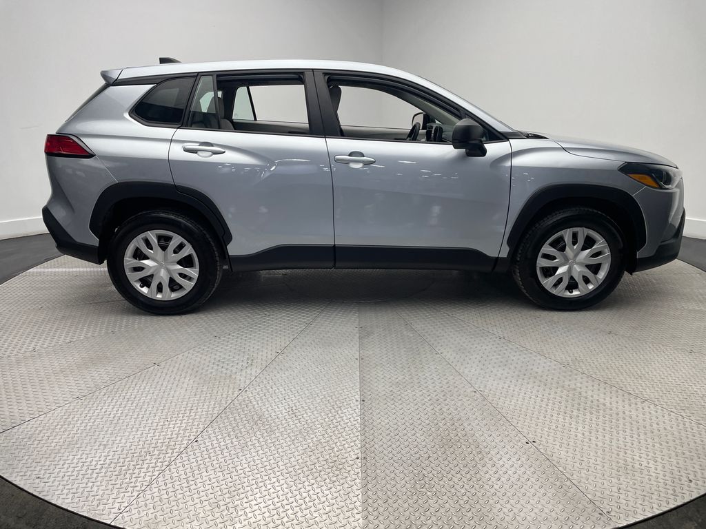 Thumbnail: 2023 Toyota Corolla Cross - 4