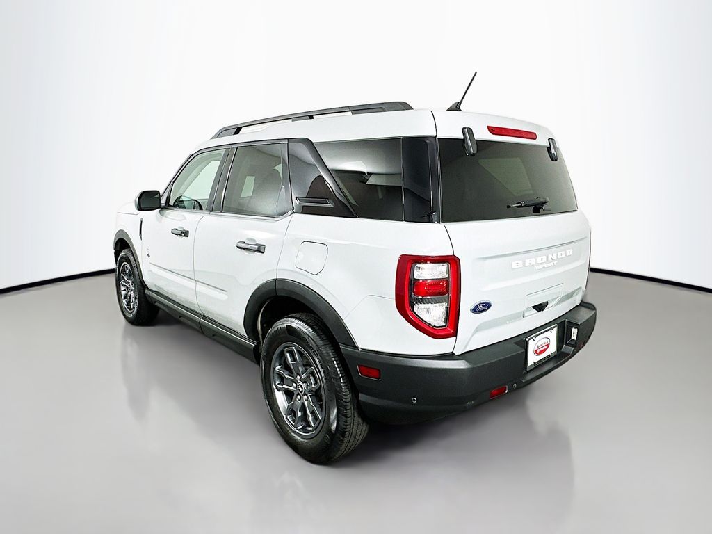 Thumbnail: 2022 Ford Bronco Sport - 7