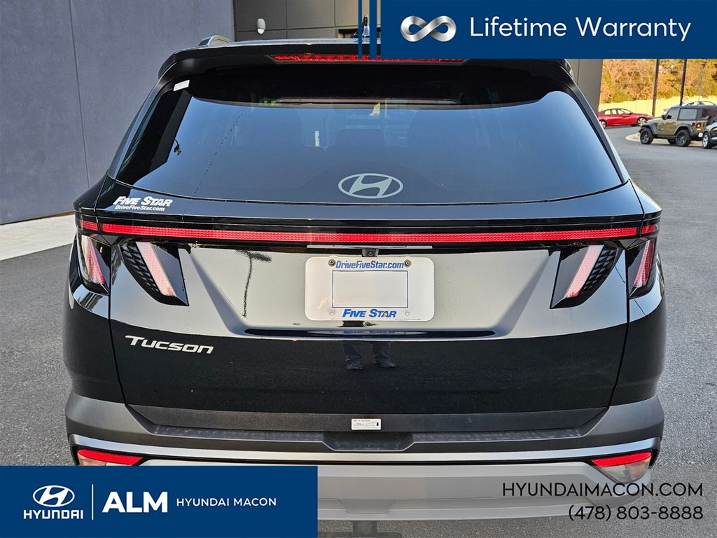 New 2026 Black Hyundai SEL Premium FWD image 8