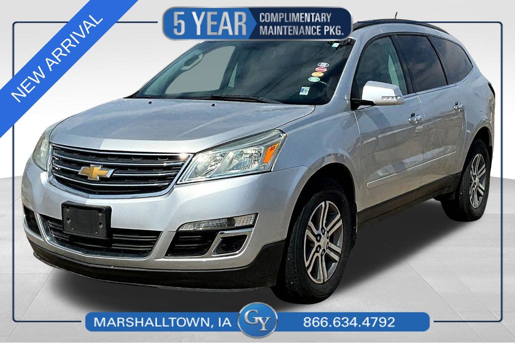 Silver Ice Metallic 2015 Chevrolet Traverse 2LT AWD SUV / Crossover All-Wheel Drive 6-Speed Automatic