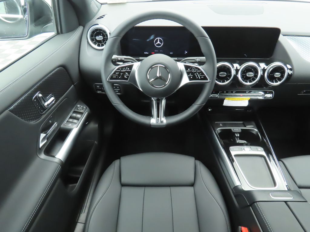 2025 Mercedes-Benz GLA 250 10