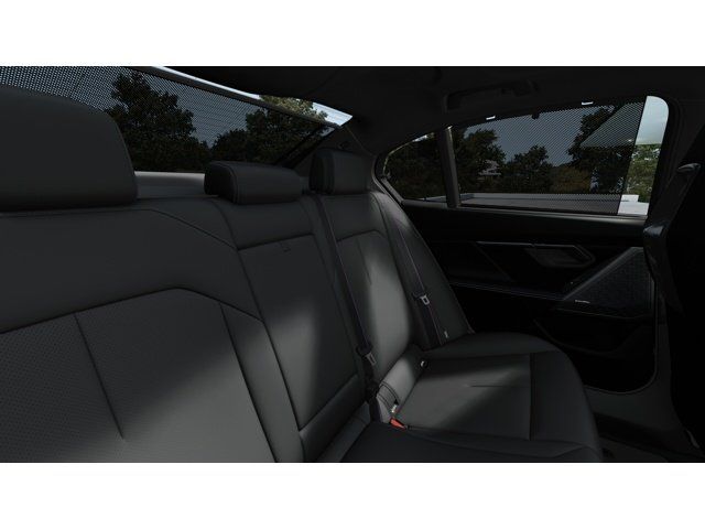 Thumbnail: 2026 BMW M5 - 12