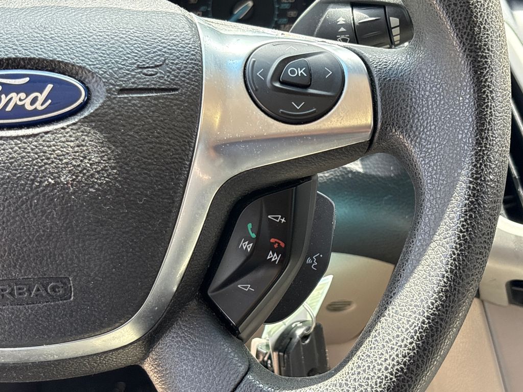 Used 2012 Green Ford SE image 21