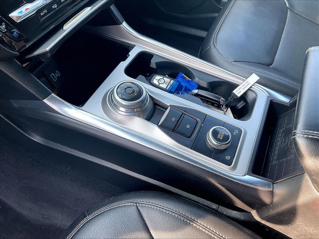 2023 Ford Explorer — photo 21