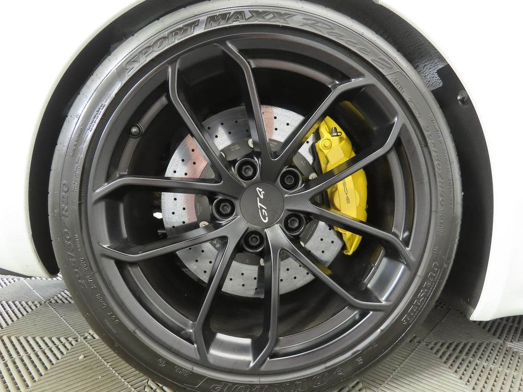 Thumbnail: 2020 Porsche 718 Cayman - 28