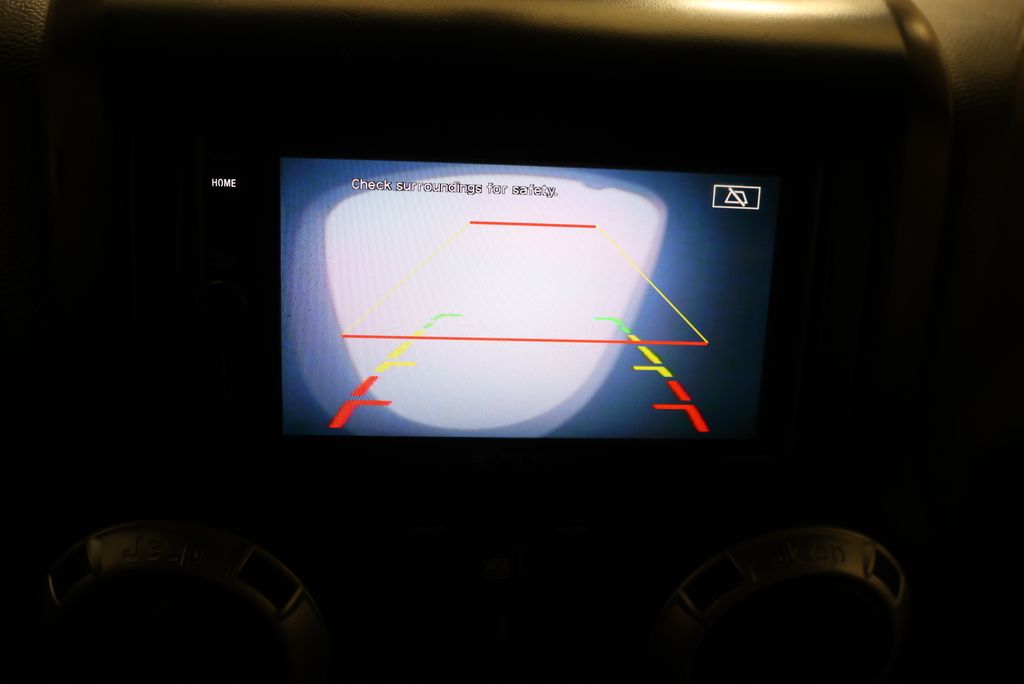 Thumbnail: 2013 Jeep Wrangler - 21