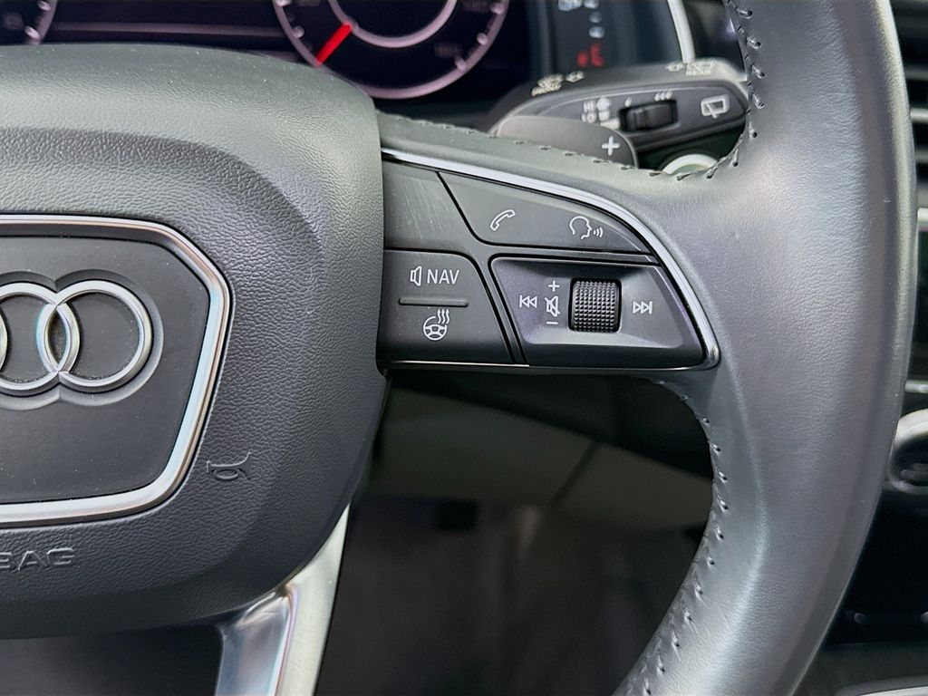 Thumbnail: 2018 Audi Q7 - 12