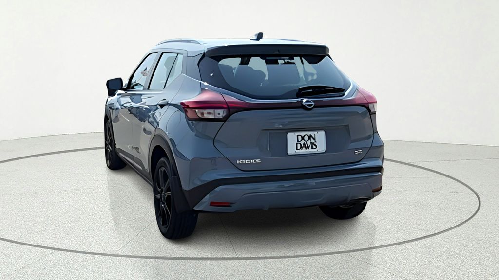 2024 Nissan Kicks
