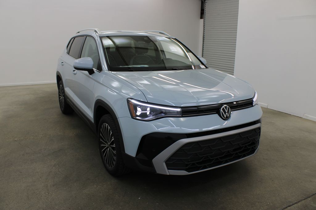 new 2026 Volkswagen Taos car
