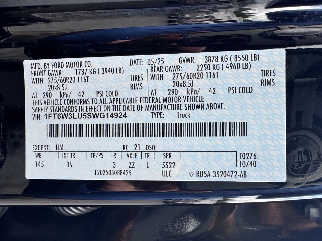 FordF-150 Lightning50