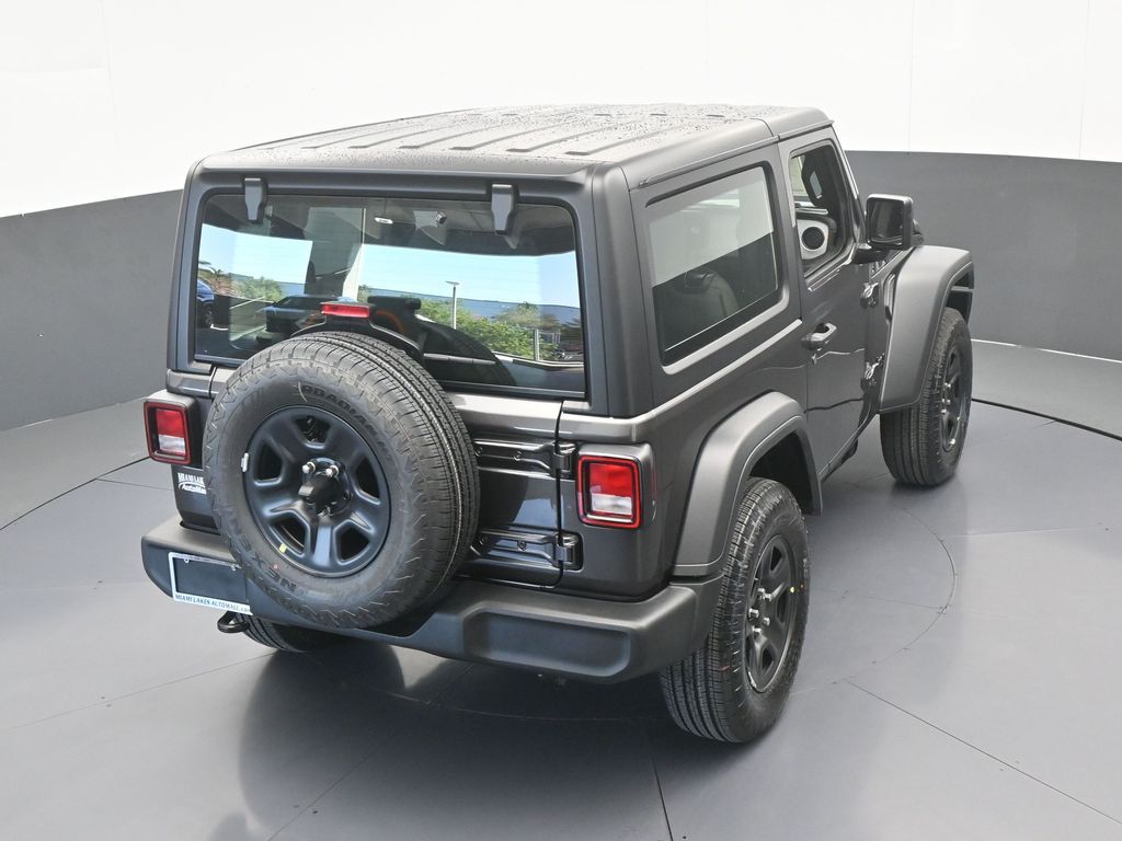 New 2026 Granite Crystal Metallic Clearcoat Jeep Sport image 37