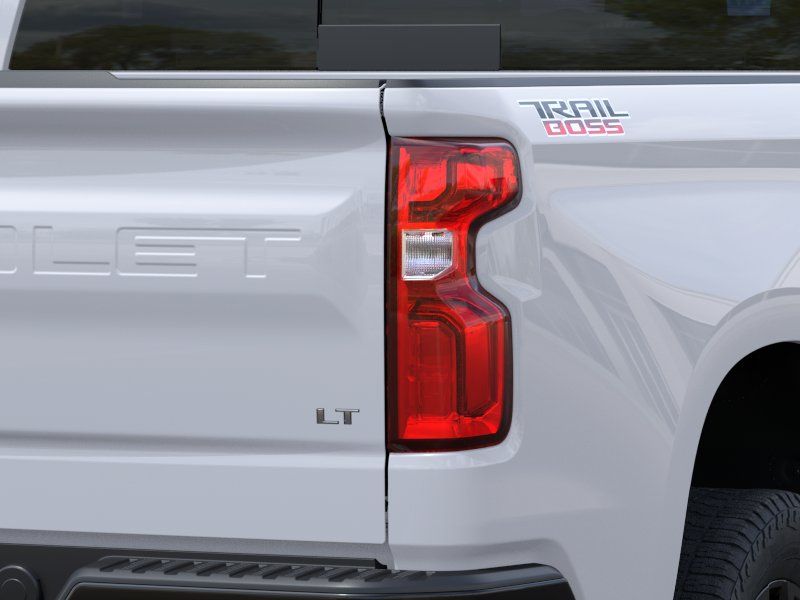 New 2026 Summit White Chevrolet LT Trail Boss image 10